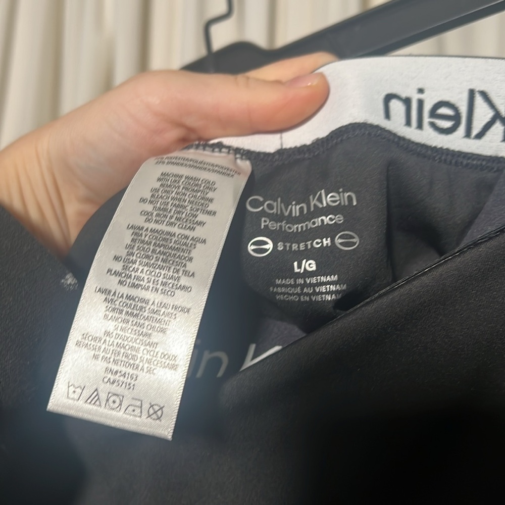 Calvin Klein Black Mini Skirt - Picture 2 of 2